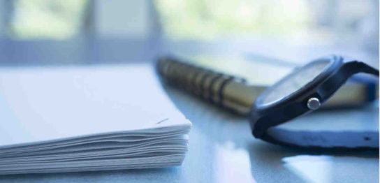 サファイアガラスの時計とはなにか 暴風に使われるガラス素材の解説