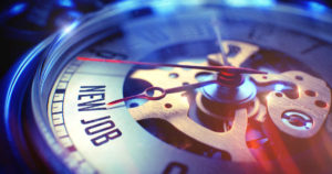 クォーツ腕時計の高級モデルの紹介とクォーツ式腕時計の特徴の解説