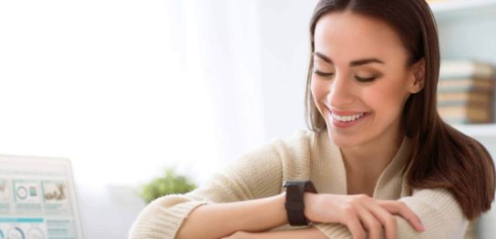スマホと連動する腕時計の特徴と魅力 おすすめのモデルを紹介