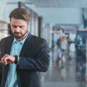 大人の時計を選ぶのに必要な条件 年代・性別別のおすすめモデル