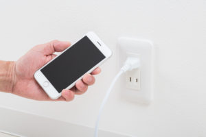 急速充電とはなにかとスマホ用急速充電ケーブルのおすすめを解説