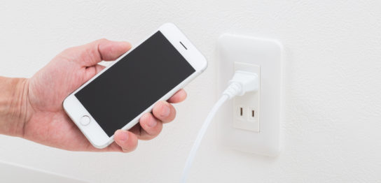 急速充電とはなにかとスマホ用急速充電ケーブルのおすすめを解説