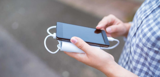 スマホのモバイルバッテリー充電器の選び方 種類と特徴を解説