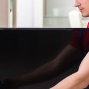 液晶テレビの処分方法って？テレビによって適した方法を解説