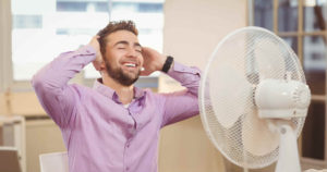 扇風機とサーキュレーターの違いとおすすめの品を解説