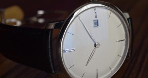 ドレスウォッチ