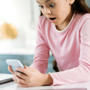 携帯料金の滞納時のリスク 回線停止した携帯電話を復活させる方法