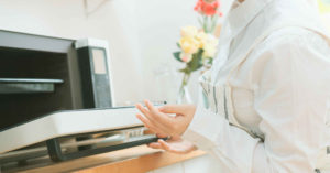 電子レンジのおすすめの品と一人暮らしの際の選び方のコツを解説