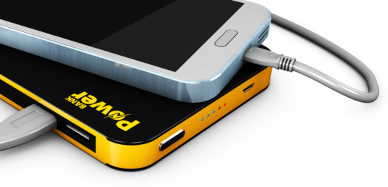 ソーラー充電器ってなに？選び方のポイントとおすすめの品を解説