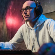 ゲーミングチェアってなに？特徴と選び方 おすすめの品を解説