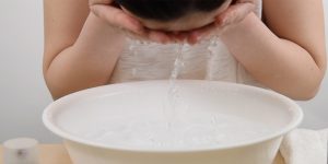 ブラックソープ洗顔料の使い方