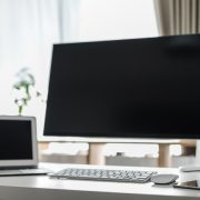 サブディスプレイってなに？役立つ場面と選び方 おすすめの品を解説