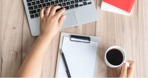 パソコンデスクの種類と選び方のポイント おすすめの製品7選を解説