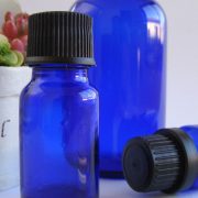 ホホバオイルってなに？特徴と使い方 おすすめ品9選を解説