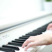 電子ピアノの特徴や選び方 電子ピアノのおすすめメーカーや商品を解説