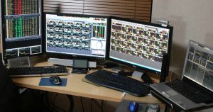 デュアルモニターのメリットと選び方 接続方法とおすすめの品７選