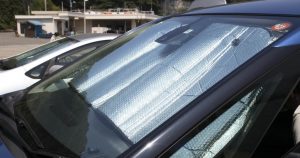 車用サンシェードの効果と種類ごとの特徴 おすすめ品7選を解説