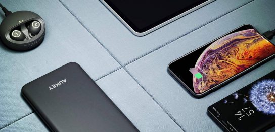 AUKEY モバイルバッテリー