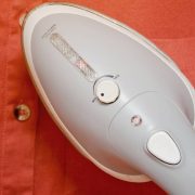 衣類スチーマーを選ぶ際のポイントを解説 おすすめの商品も紹介