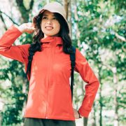 マウンテンパーカーについて解説 選び方やおすすめのブランド・商品を紹介