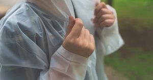 レインコートの選び方や手入れ方法などを解説 おすすめ商品も紹介