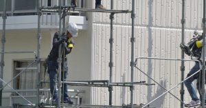 外壁補修が必要なケースと注意点 業者の選び方のポイントを解説