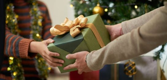 クリスマスプレゼントを交換する際の選び方やポイントを解説 おすすめ商品も紹介