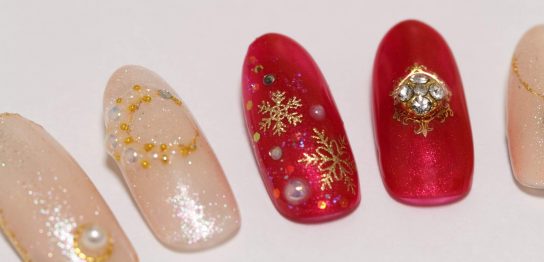 クリスマスネイルの特徴と種類 シーンごと選び方とおすすめ品を解説
