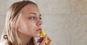 イエベ春ってなに？イエベ春に合うポイントカラーとおすすめコスメ