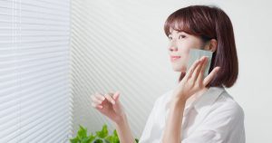 あぶらとり紙ってどんなもの？ 種類や選び方・おすすめ商品を解説