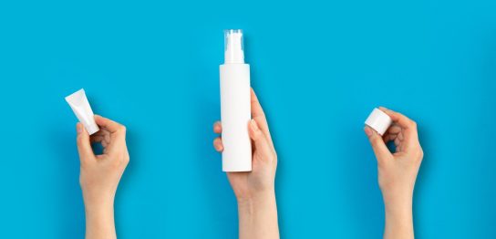 目元のトラブルへの対処法って？アイクリームの選び方とおすすめの品