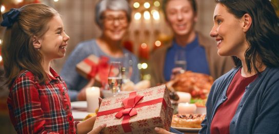 6歳の女の子へのプレゼントは何がおすすめ？ 選び方やおすすめ商品を紹介