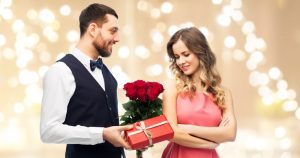 彼女への誕生日プレゼントの選び方とは？おすすめ品を種類別に解説