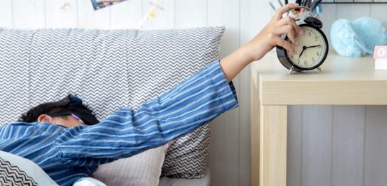 目覚まし時計の選び方とは？デジタル式・アナログ式別のおすすめの品