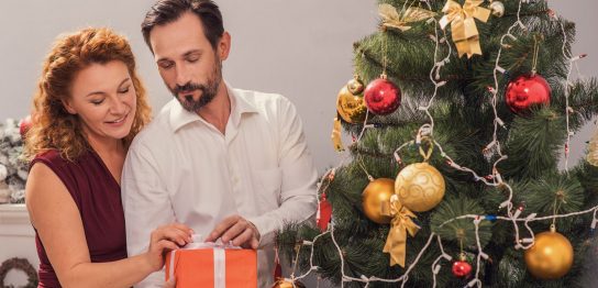 妻へのおすすめのクリスマスプレゼントとは何か 選び方やおすすめのプレゼントを紹介