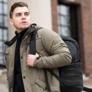 通勤・通学にも使えるメンズリュックの選び方を解説 メンズリュックのおすすめ品も紹介