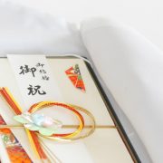 香典を包むふくさの選び方は？種類やマナー おすすめの商品を紹介
